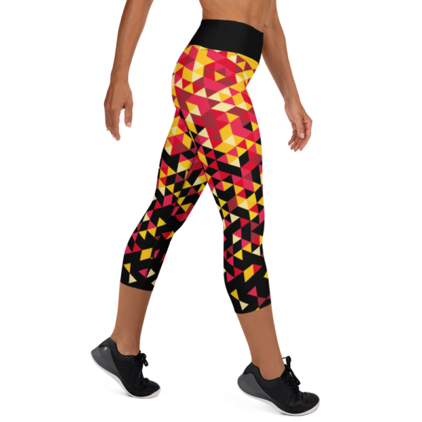 DST Black Yoga Capri Leggings - Image 3